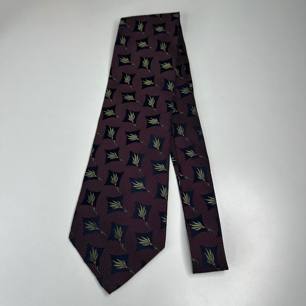 Audrey Buckner Mens Burgundy Silk Tie with Green Leaf Pattern 4in wide